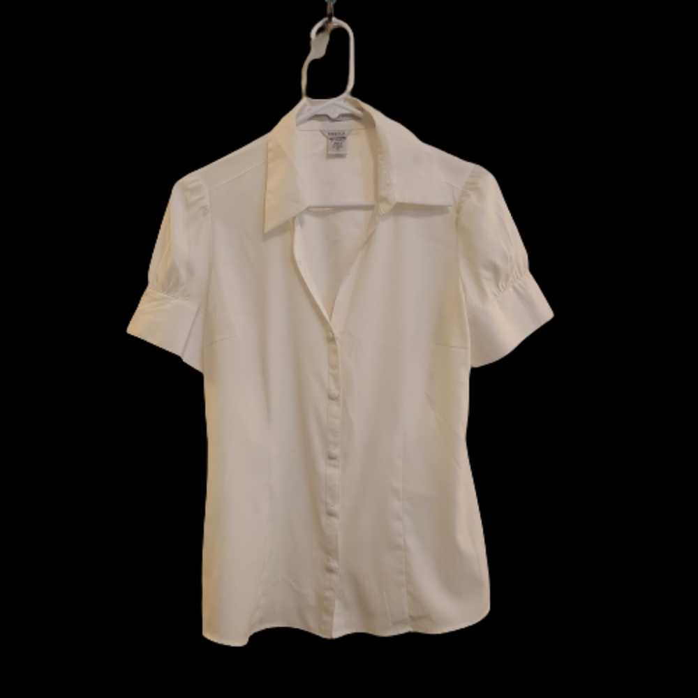 NWOT Geoffrey Beene Sport Stretch Blouse